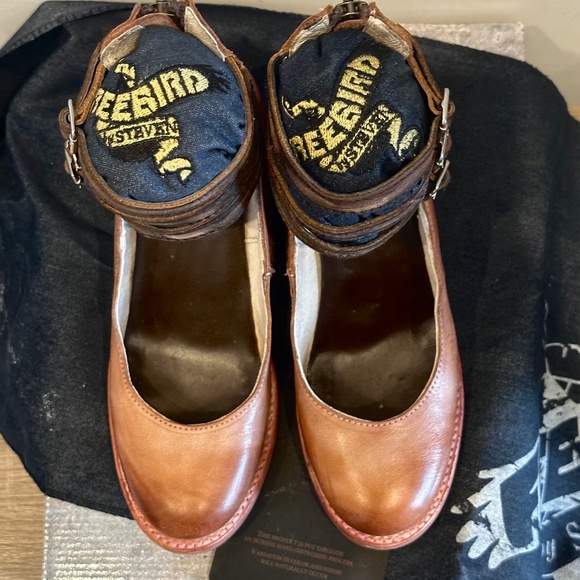 Freebird by Steven: Randi in Dusty Rose size 7 - Picture 6 of 8